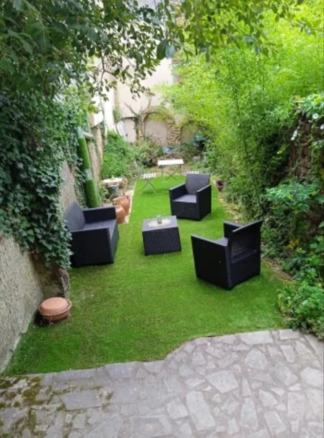 Joli Studio Avec Son Jardin Privatif Apartment Rennes