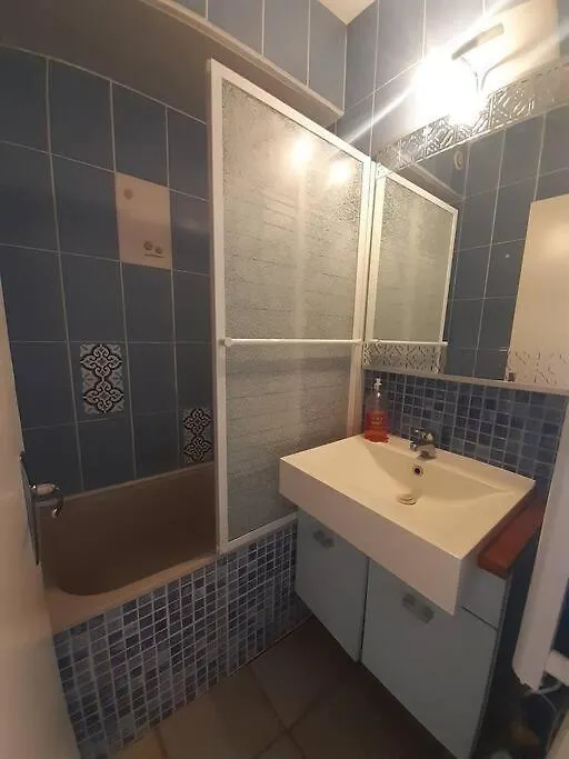 Joli Studio Avec Son Jardin Privatif Apartment Rennes 0*,  France